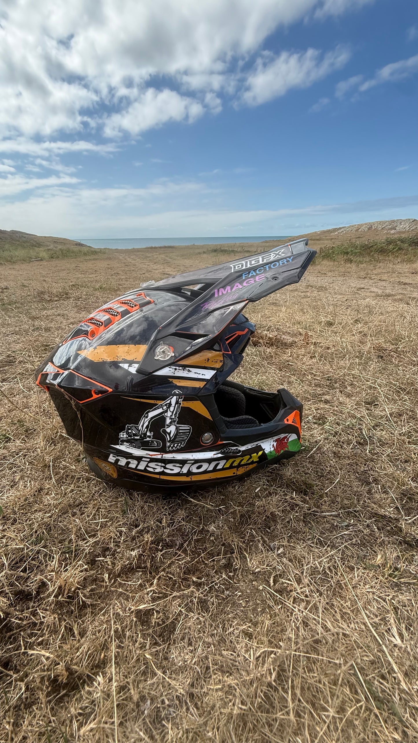 Full Custom Helmet Wrap